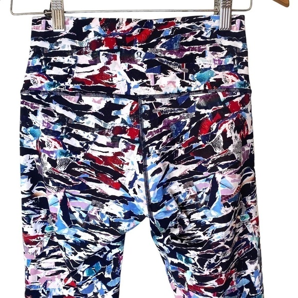 LULULEMON Wunder Under Hi-Rise Tight (Full-On Luxtreme 28") - Picture 8 of 14